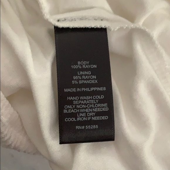 Express - white off the shoulder dress - Picture 3 of 3